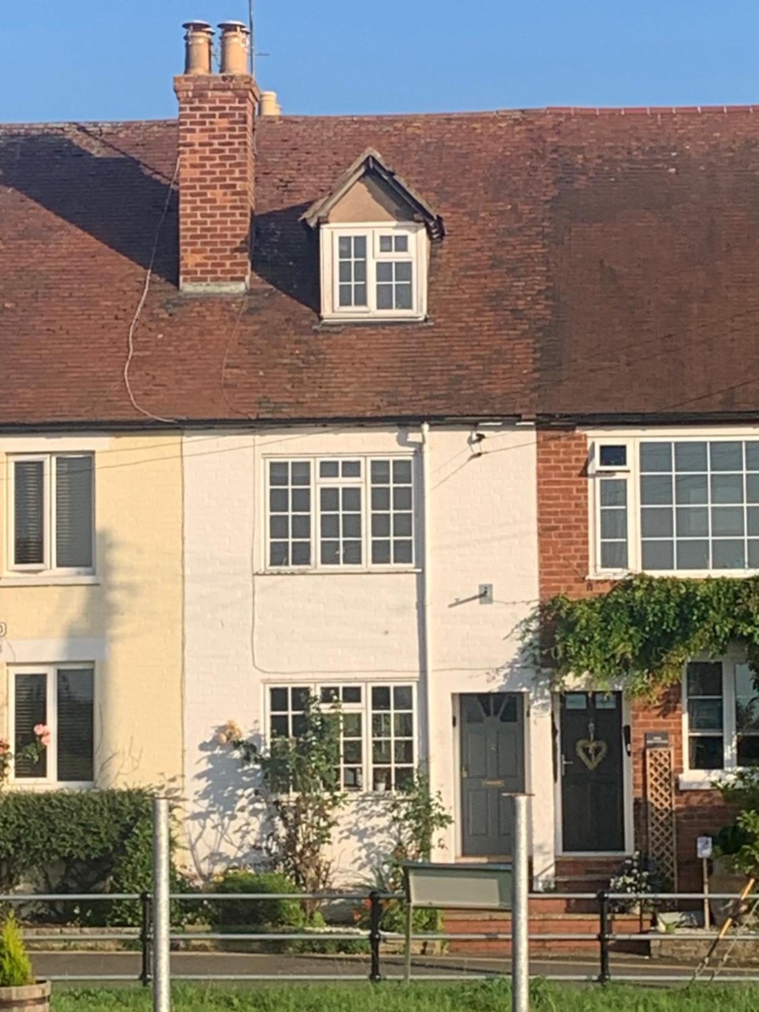 Riverside Cottage 툭스베리 외부 사진